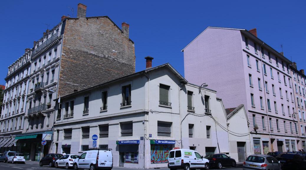 Angle 5 rue Marc Bloch et rue Elie Rochette